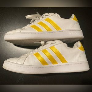 Adidas grand court